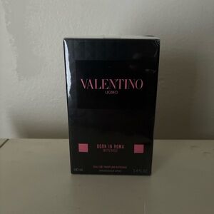 Valentino Uomo Born in Roma Intense - Black & Pink Packaging